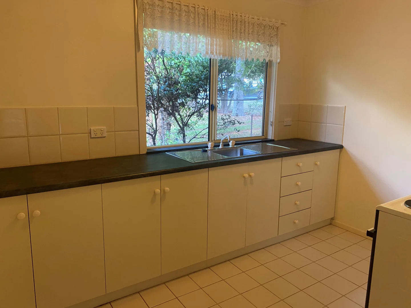 Additional image 2 of 1/8 Heath Street, Halls Gap VIC 3381