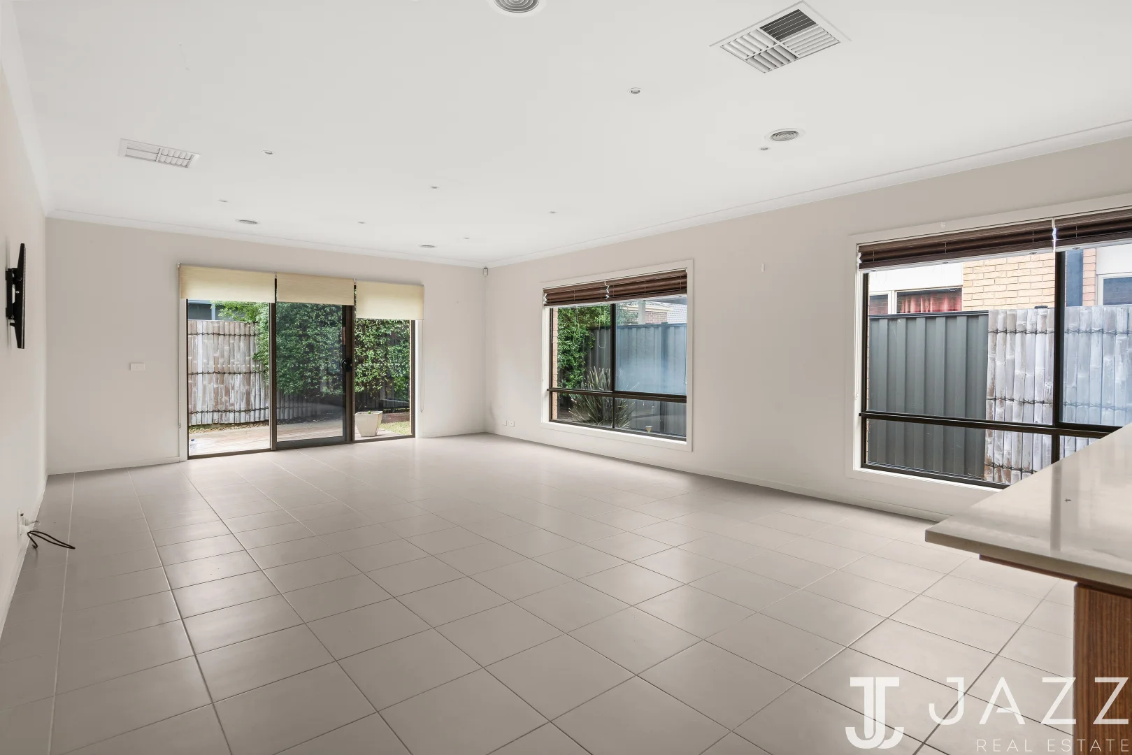 15 Sincere Drive, Point Cook VIC 3030 photo 3
