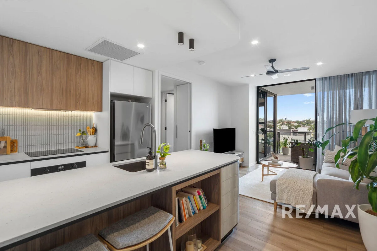 404/7 Jeavons Lane, Stones Corner QLD 4120