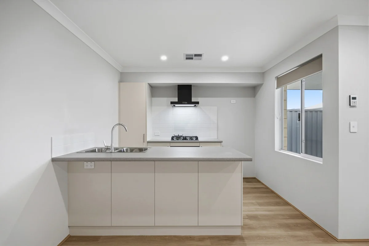 Additional image 4 of 6b Oxbow Rise, Wellard WA 6170