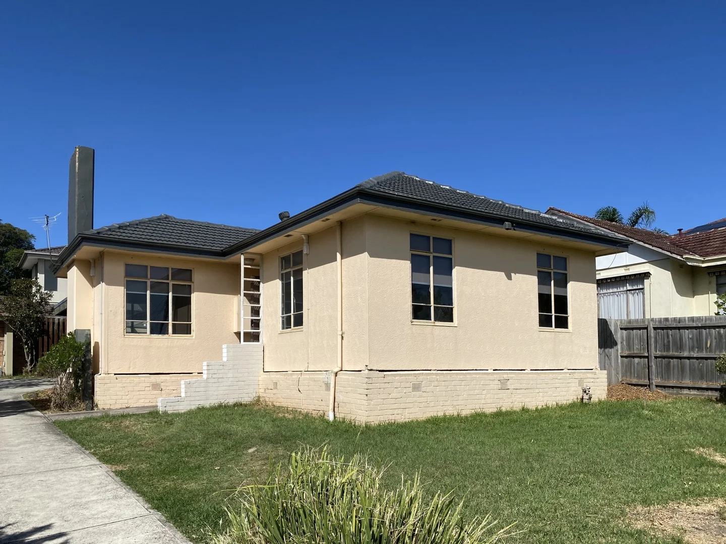 1/4 Margot Street, Chadstone VIC 3148
