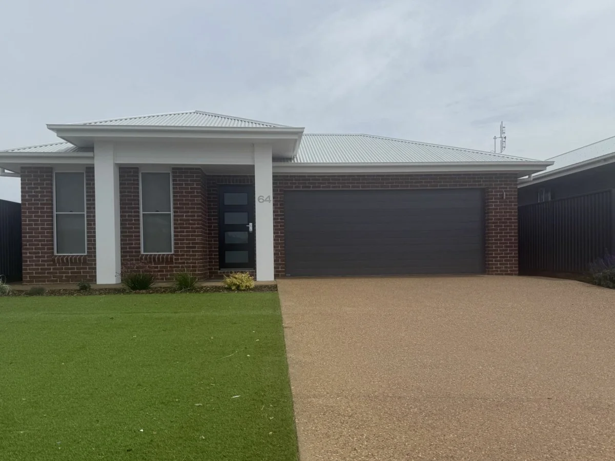 64 Manchurian Circuit, Dubbo NSW 2830