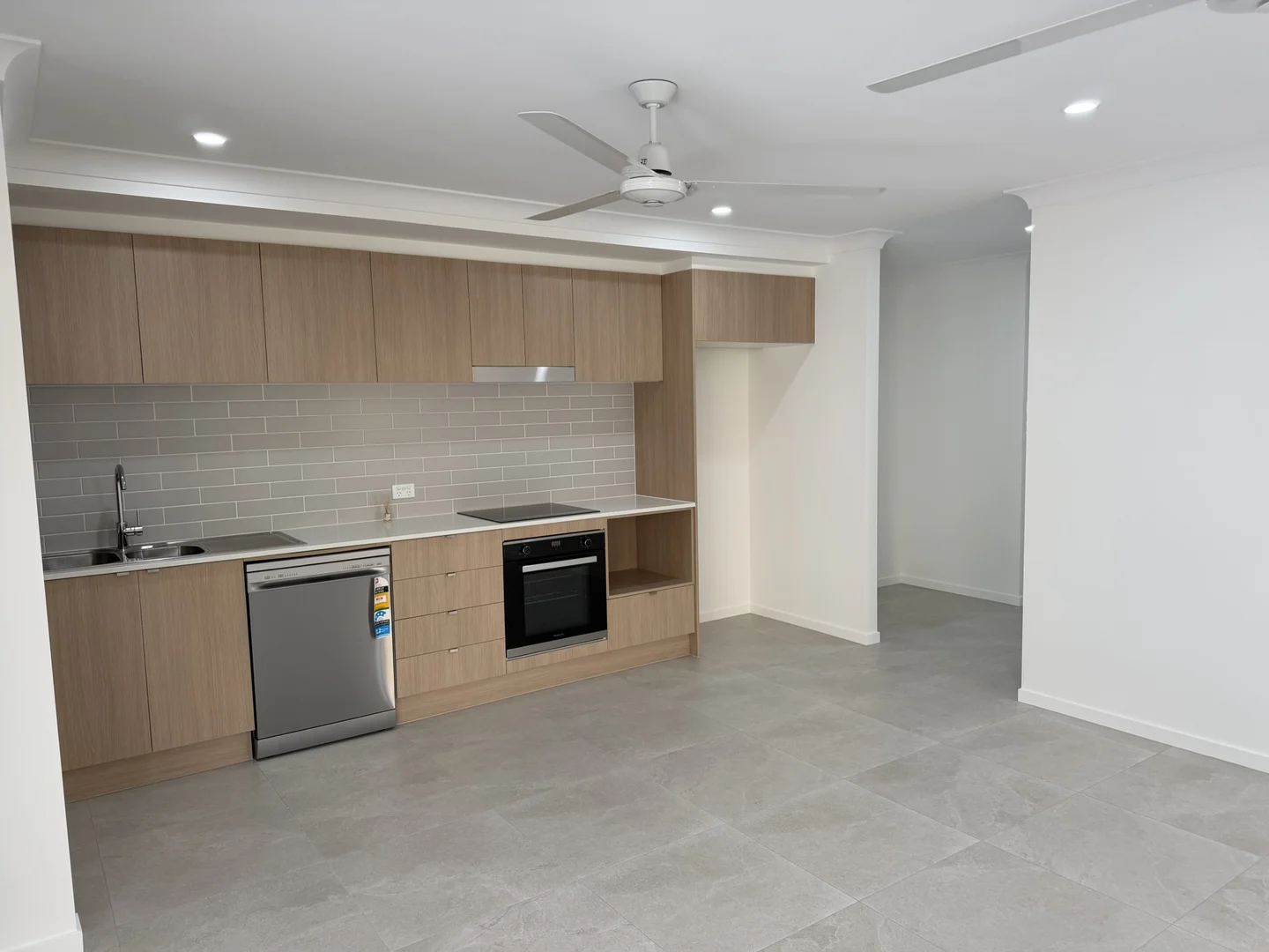 Additional image 2 of 1/64 Kashmir cct, Greenbank QLD 4124