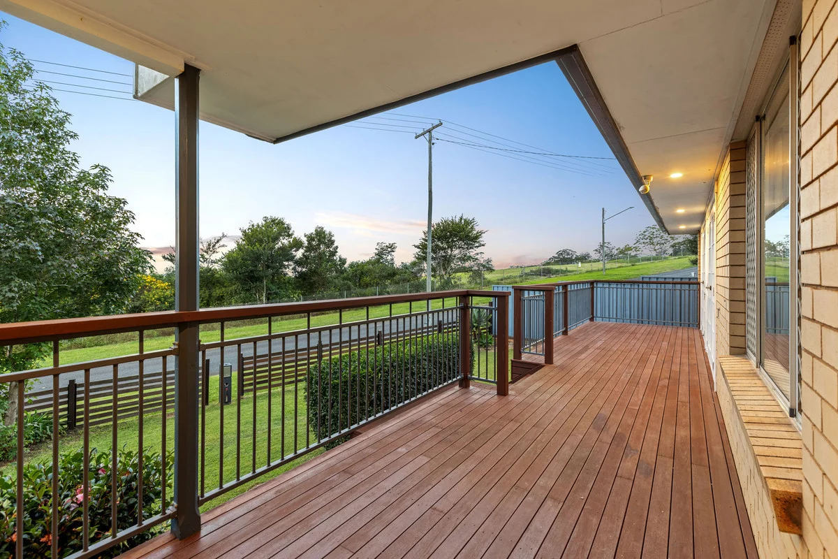 Additional image 2 of 33 Martini Street, Mount Lofty QLD 4350