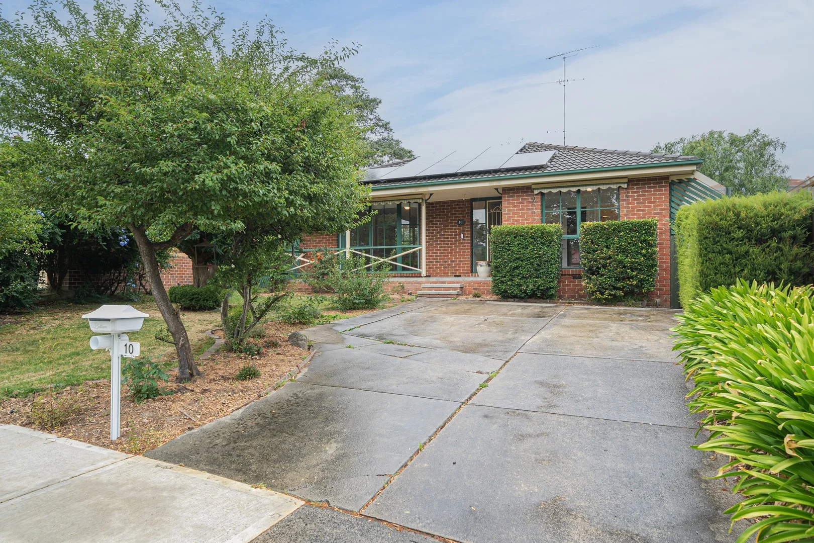 10 Confait Court, Berwick VIC 3806