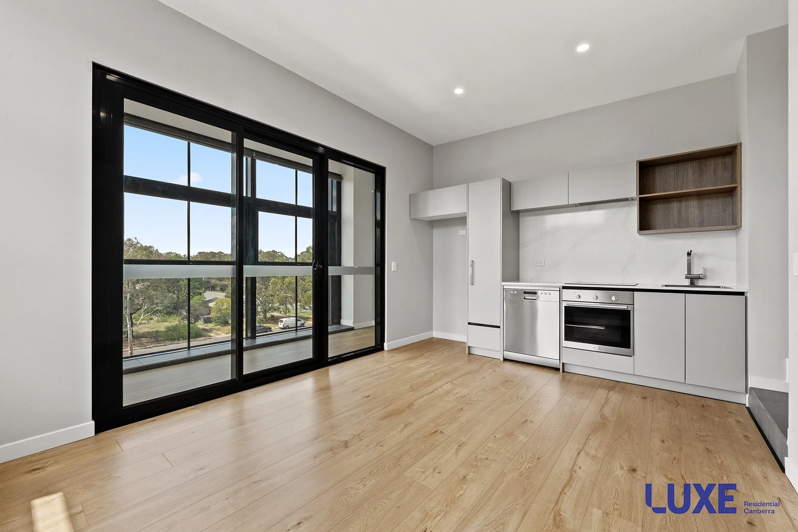 404/1 The Causeway, Kingston ACT 2604 photo 2