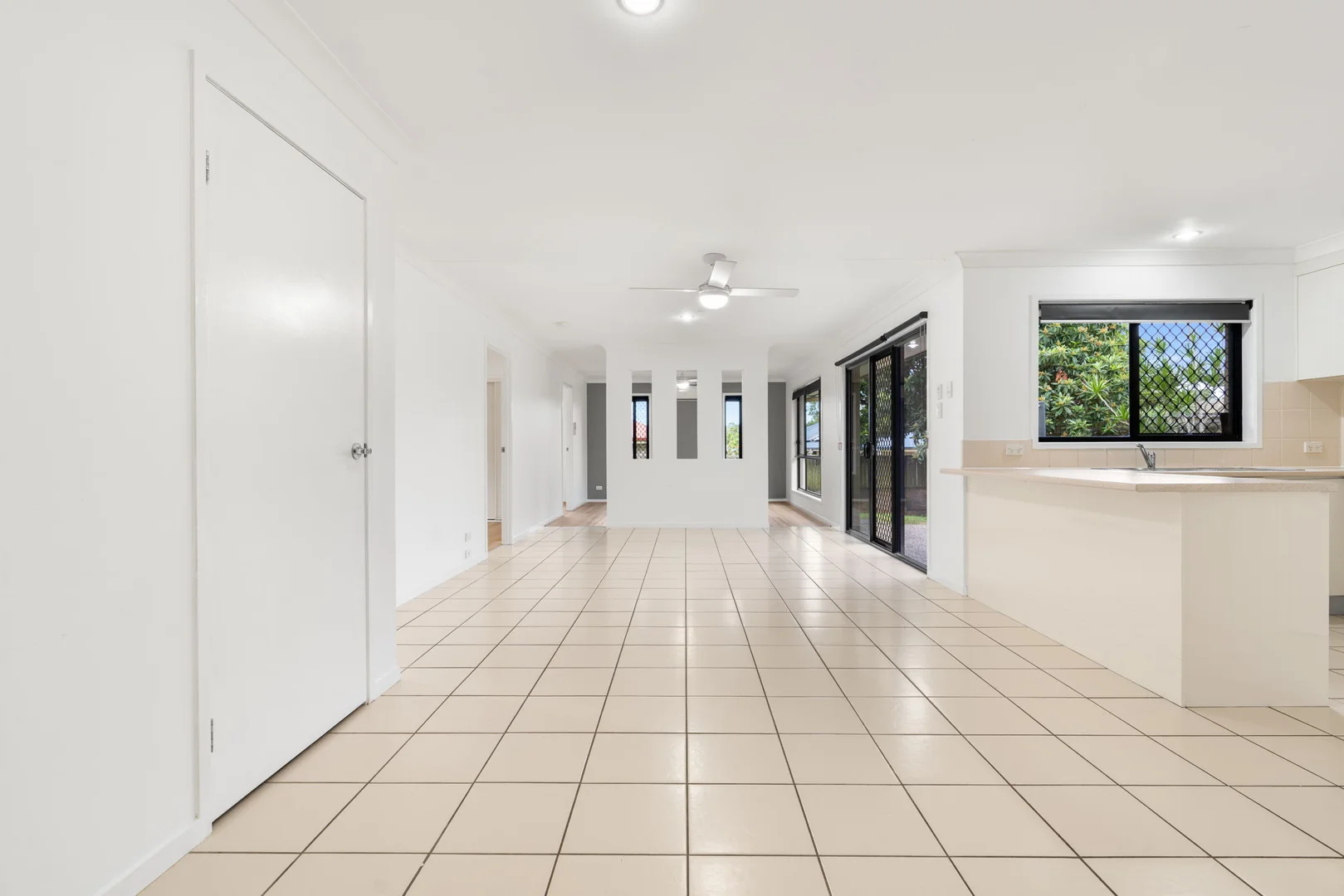 Additional image 2 of 21 Webcke Avenue, Crestmead QLD 4132