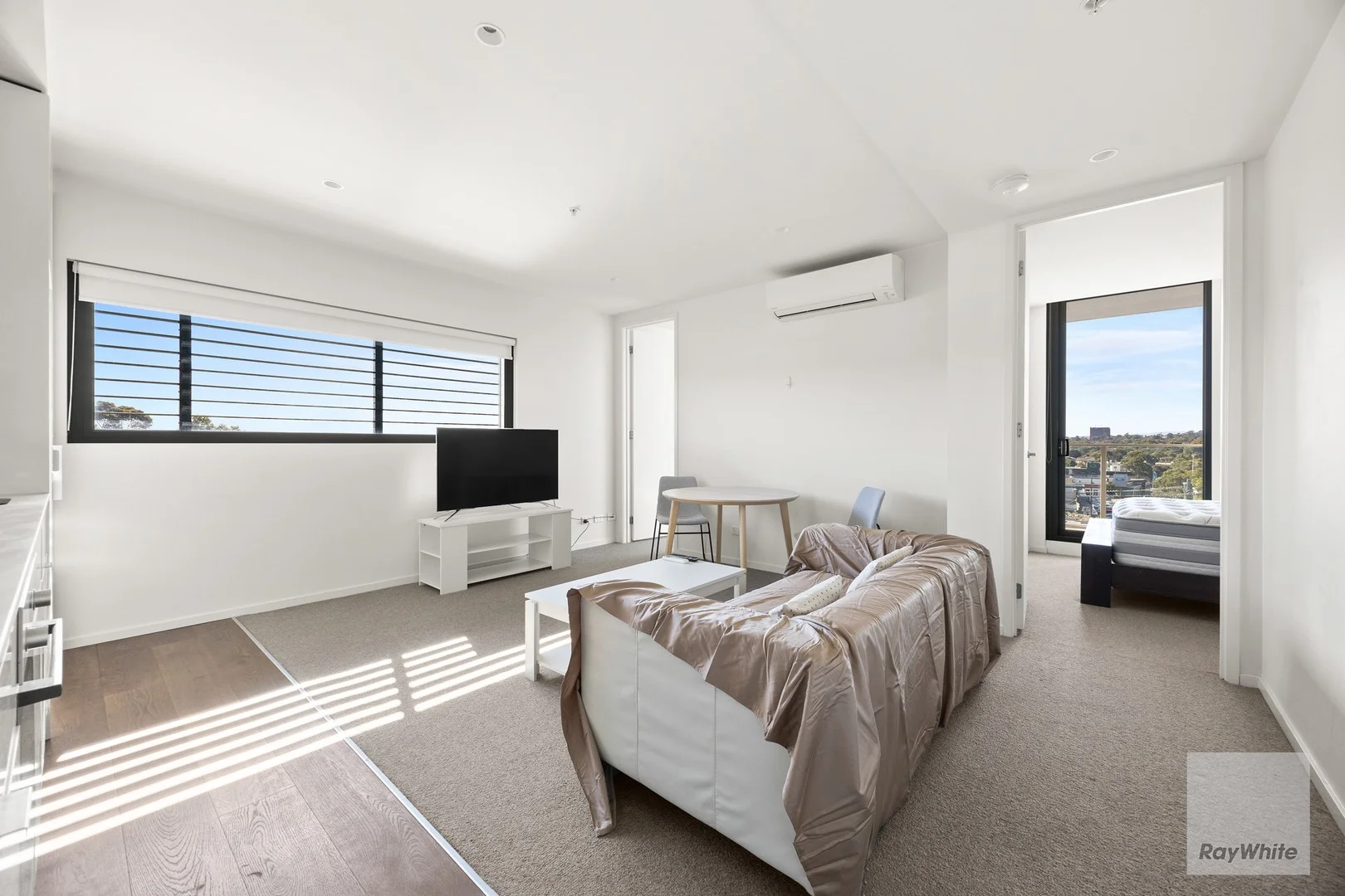 310/21 Plenty Road, Bundoora VIC 3083