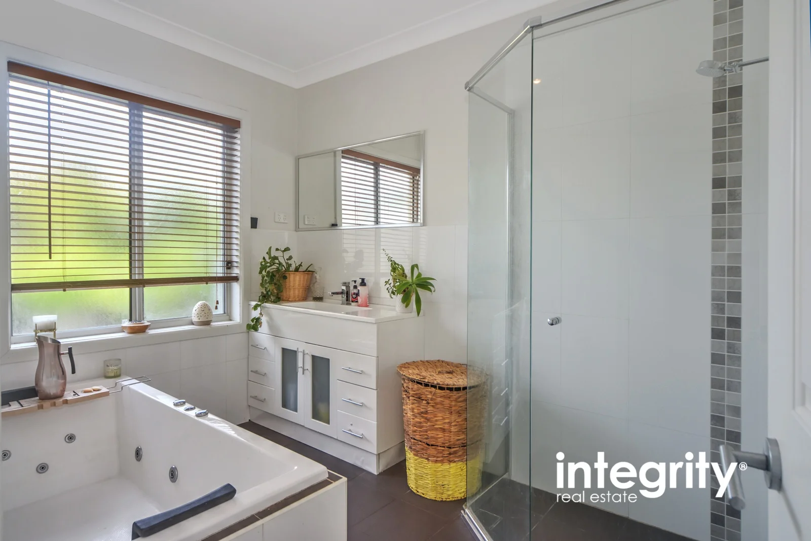 Additional image 8 of 51 Emerald Drive, Meroo Meadow NSW 2540