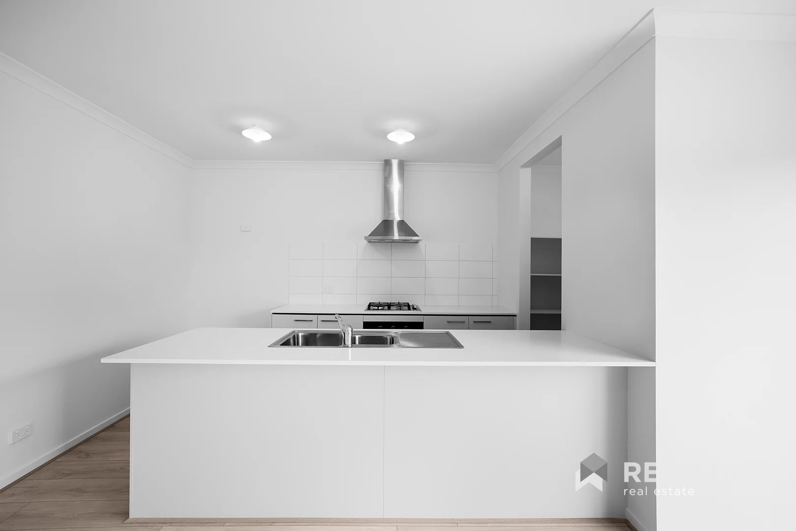 30 Moree Road, Point Cook VIC 3030 photo 4