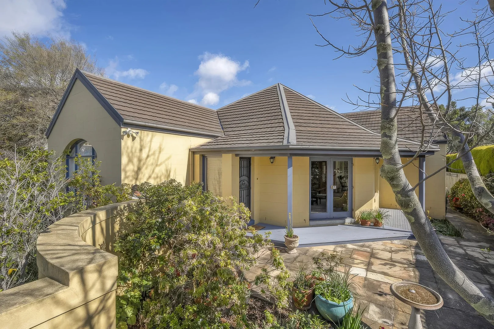 2/2 Fisher Lane, Sandy Bay TAS 7005