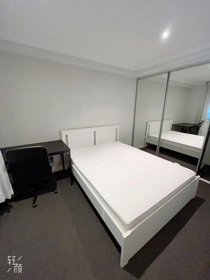 Additional image 2 of WeChat: KRL119 L2/184 Cope St, Waterloo NSW 2017