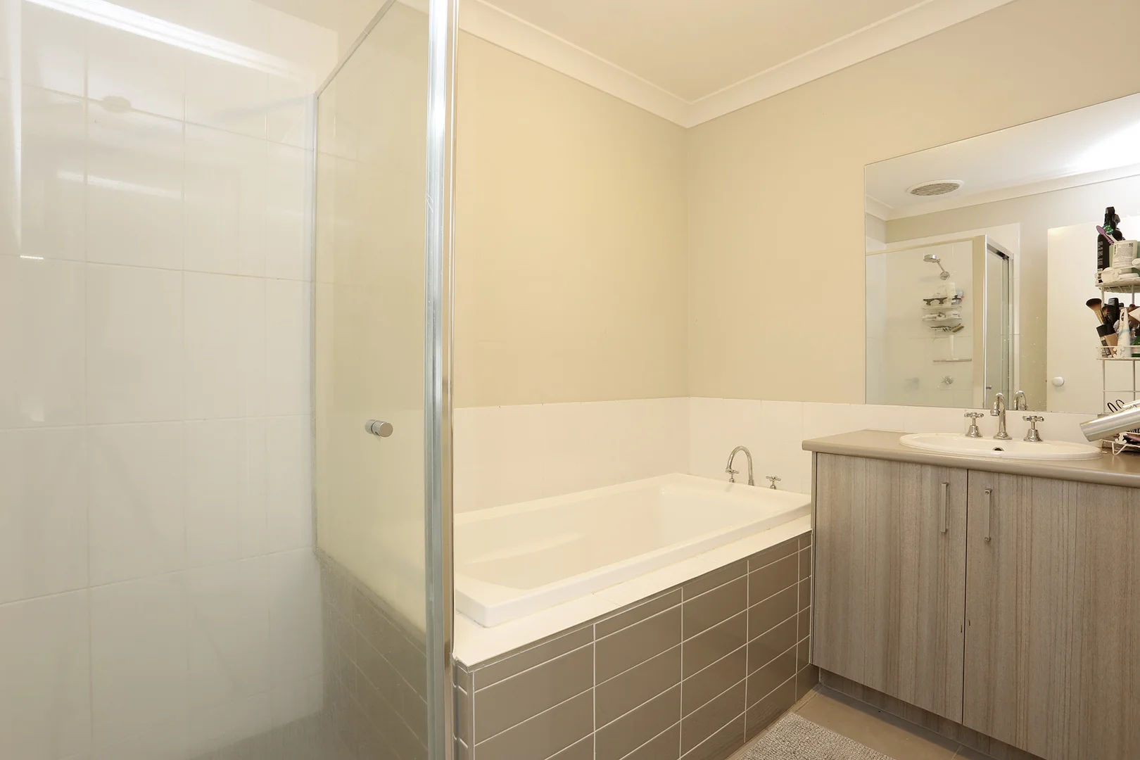 31 Skyline Circuit, Bahrs Scrub QLD 4207 photo 4