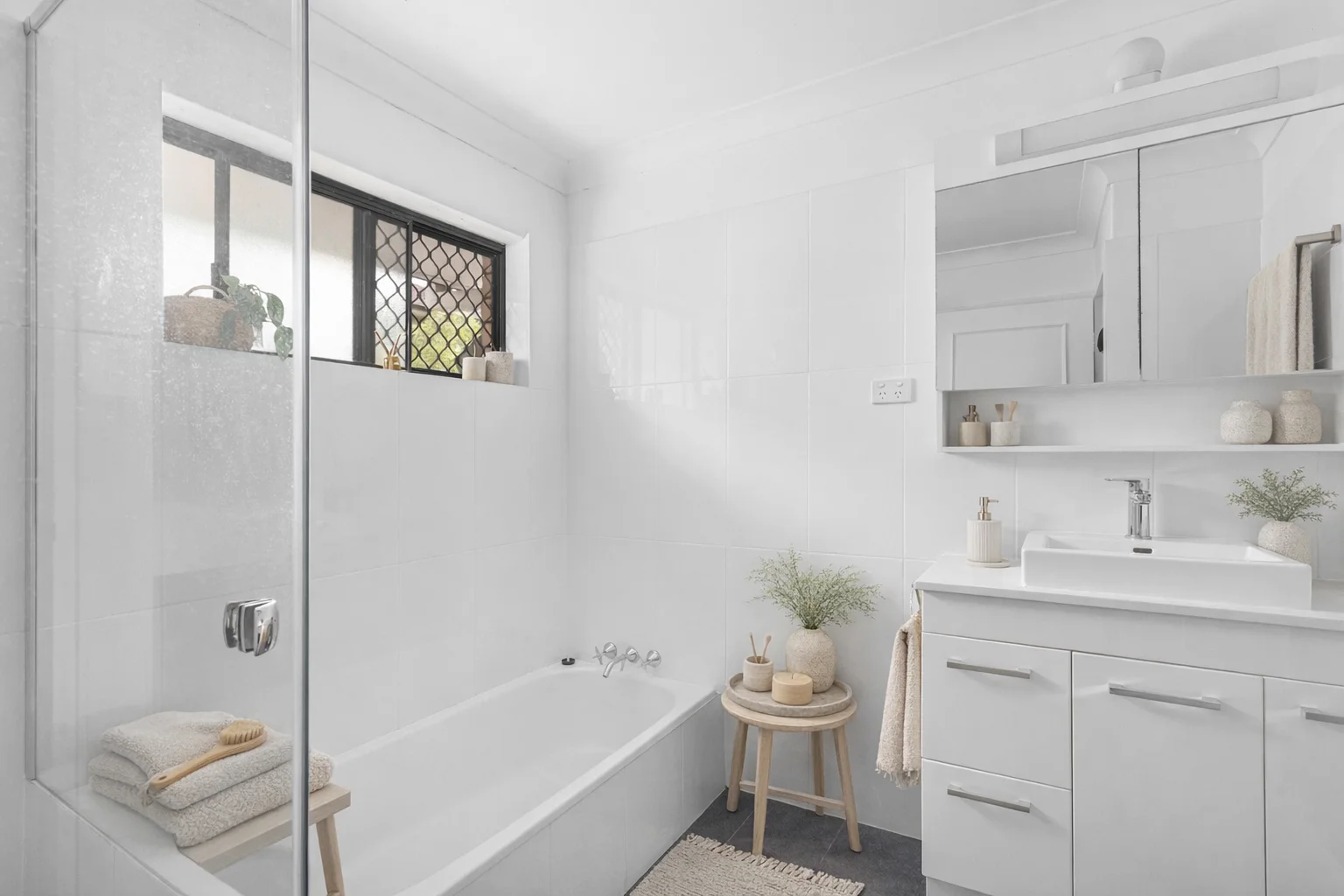Additional image 10 of 4/98 Station Road, Indooroopilly QLD 4068