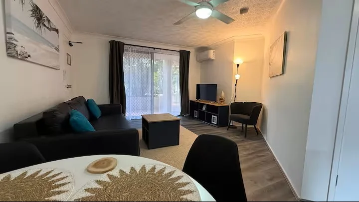 Additional image 4 of 4/48-54 Stanhill Drive, Surfers Paradise QLD 4217