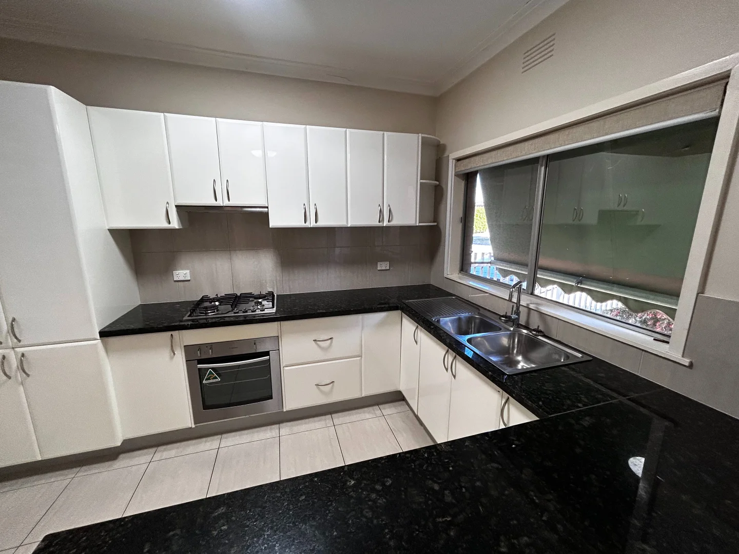 Additional image 3 of 2 Leishman Street, Wangaratta VIC 3677