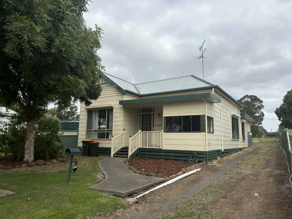 22 Fyfe Street, Hamilton VIC 3300