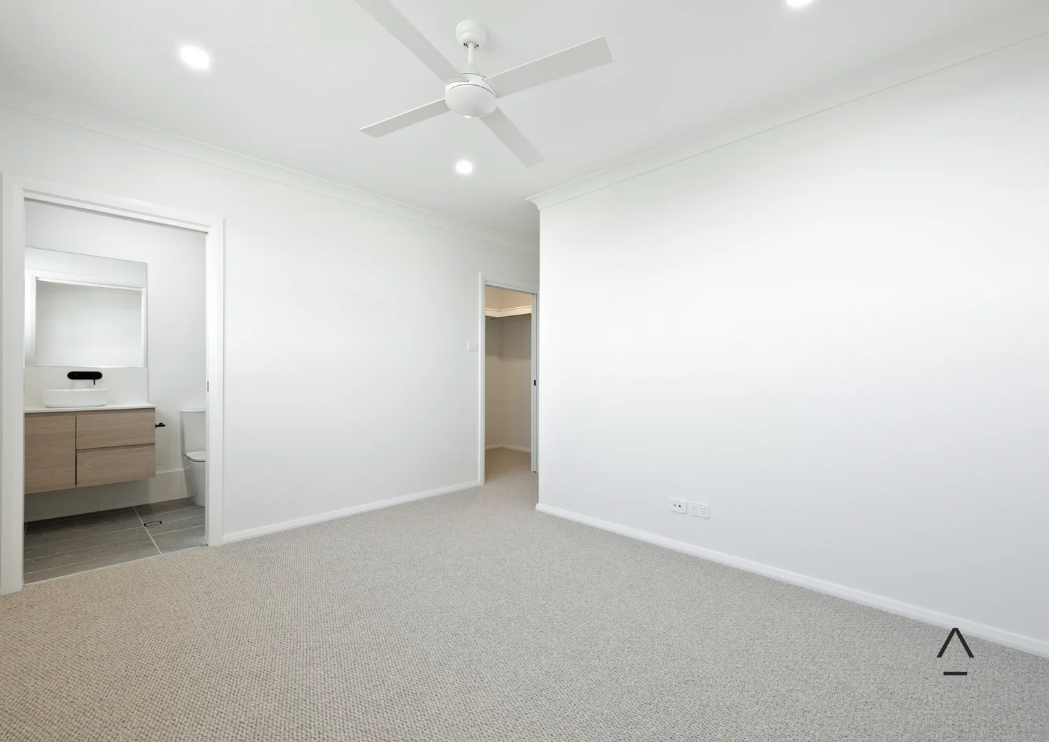 Additional image 6 of 7/33 Walker St, Warners Bay NSW 2282