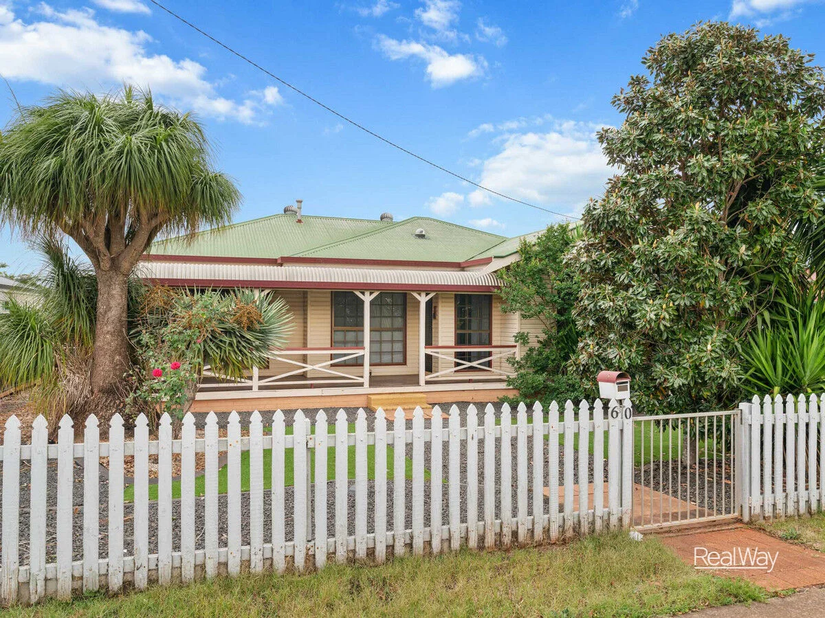 60 Holberton Street, Rockville QLD 4350