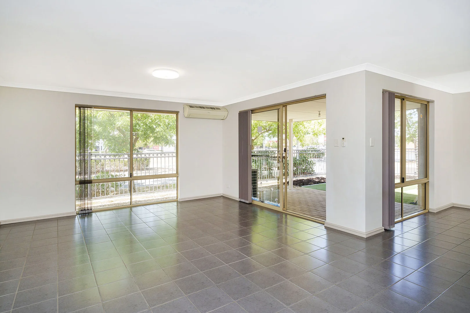Additional image 8 of 1 Flametree Boulevard, Harrisdale WA 6112