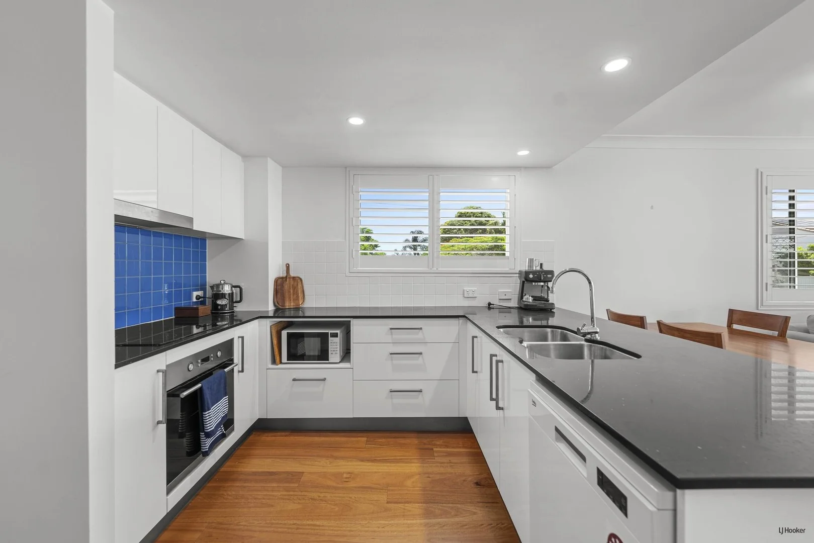1/7 Orvieto Avenue, Mermaid Waters QLD 4218