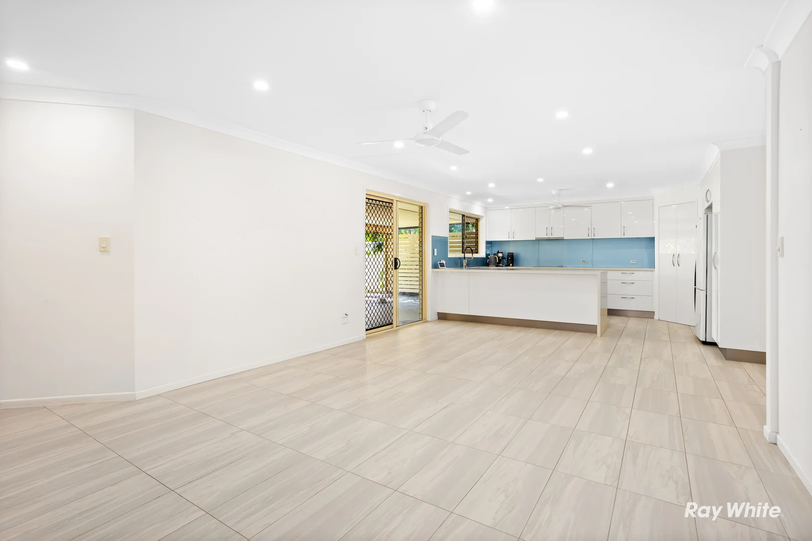 Additional image 3 of 42 Kiama Avenue, Bangalee QLD 4703