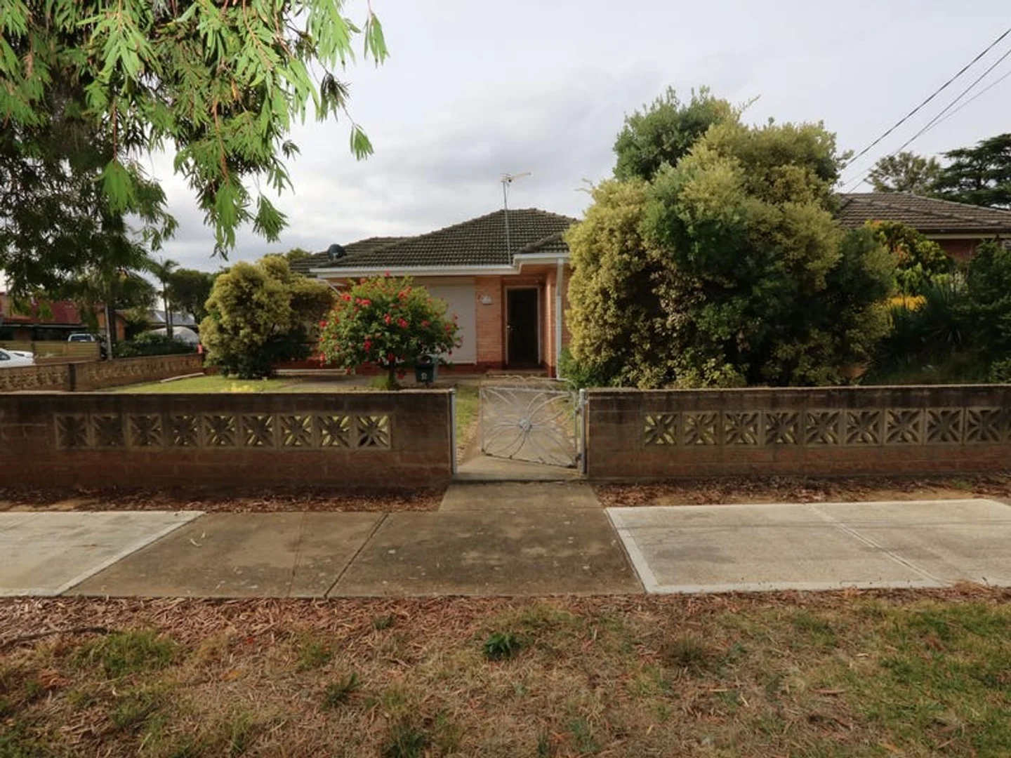 2 Harrison Grove, Northfield SA 5085 photo 2