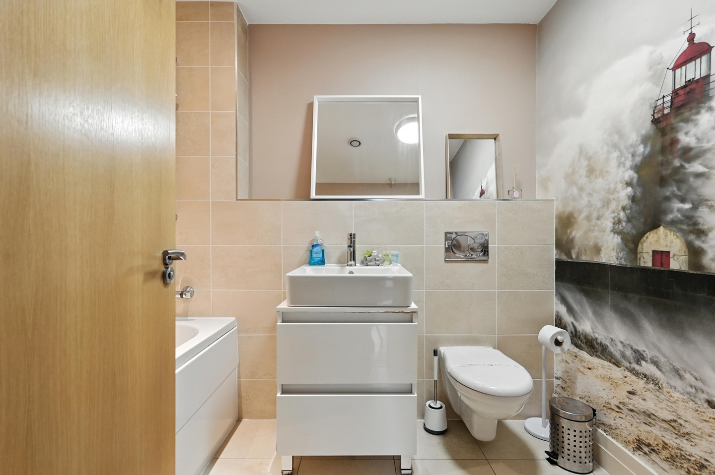 Additional image 15 of 2 Bed Flat, Princes Dock Street, BT1, N1 7GU