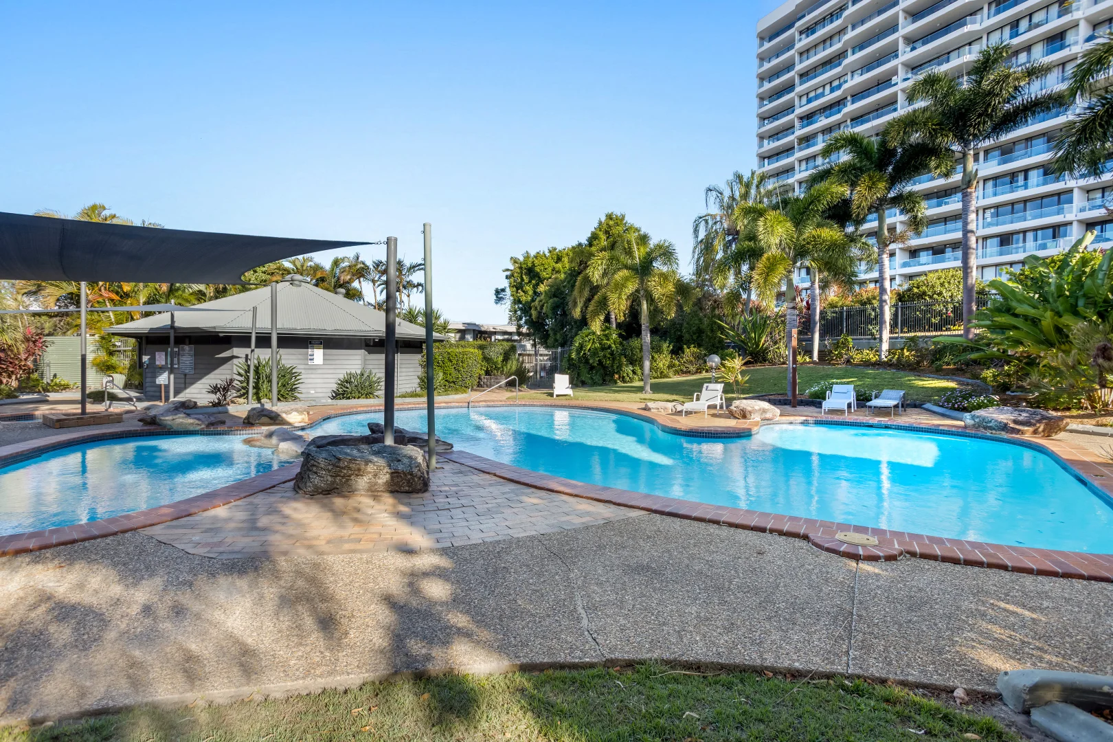 53/54 Hooker Boulevard, Mermaid Waters QLD 4218 photo 3