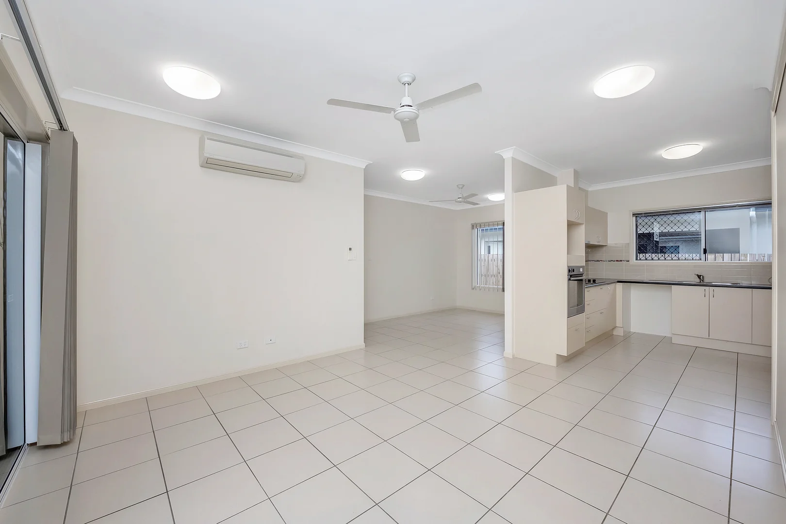 23 Warrill Place, Kelso QLD 4815 photo 4