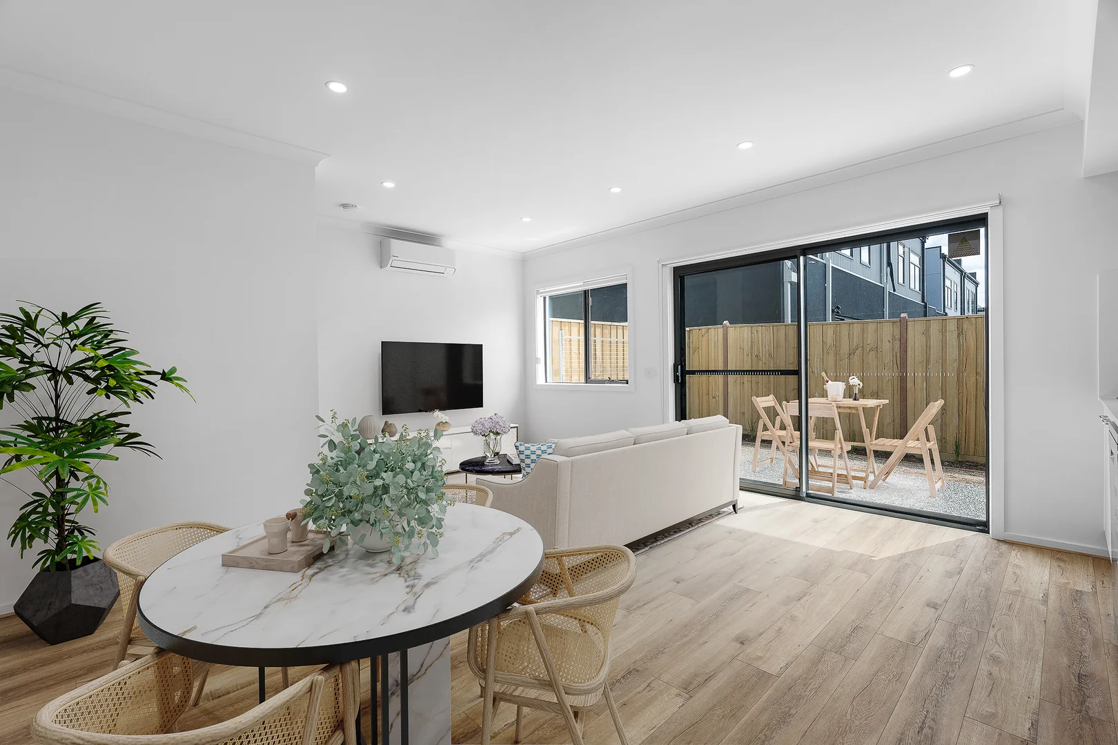 Additional image 3 of 44 Crabtree Crescent, Berwick VIC 3806