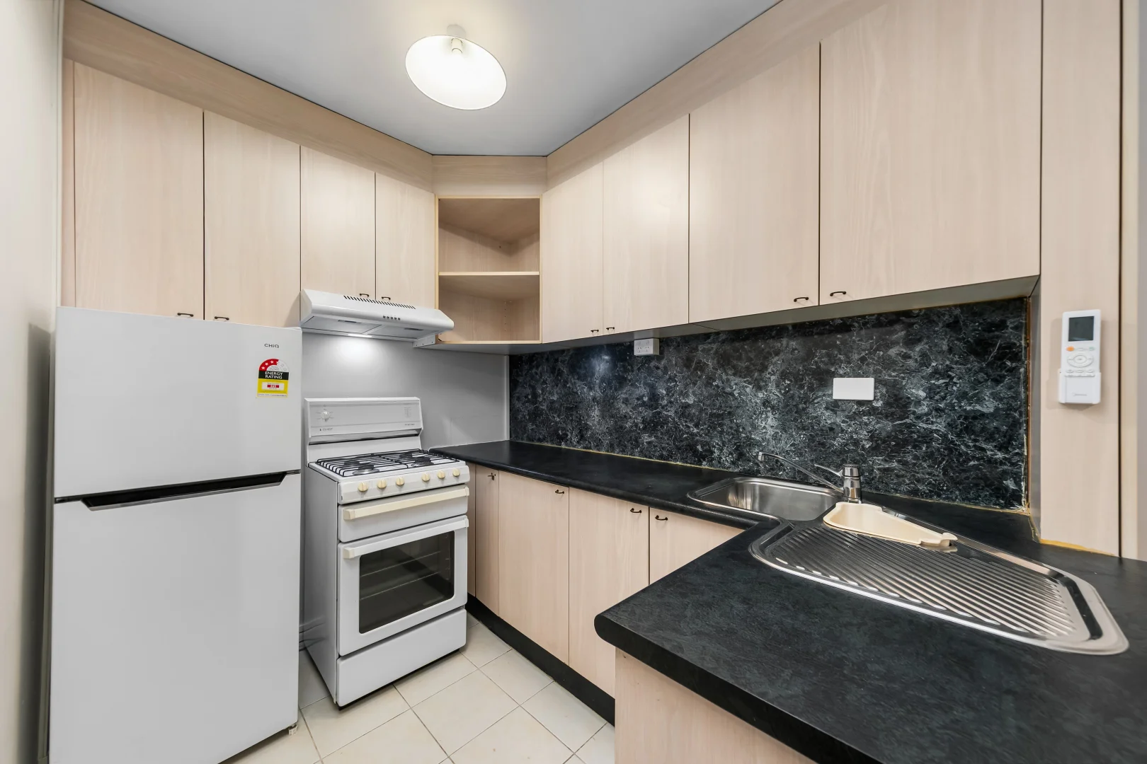 Additional image 2 of 1/72 King William Street, Reservoir VIC 3073