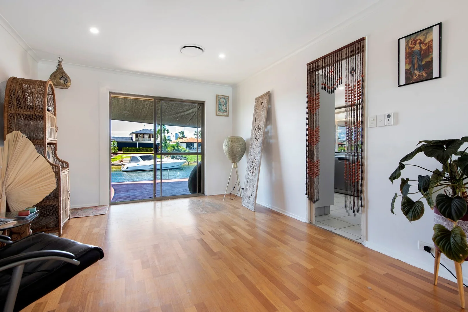 Additional image 4 of 28 Pilot Court, Mermaid Waters QLD 4218