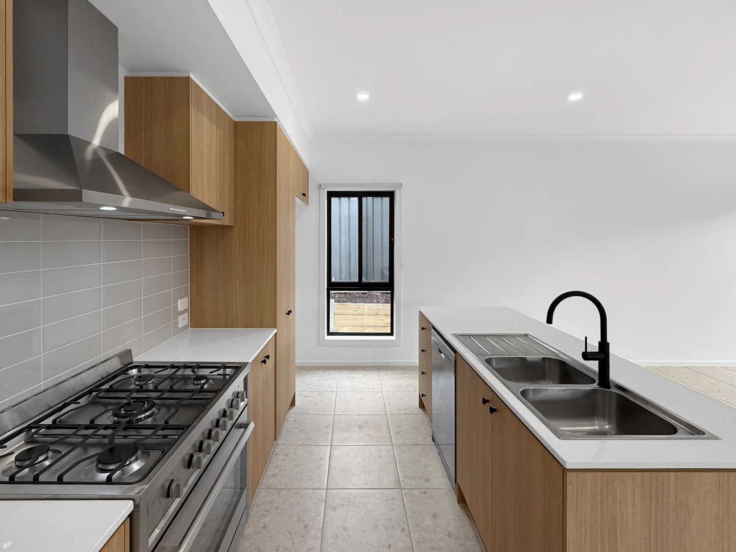 Additional image 3 of 11 Fishpool Crescent, Wollert VIC 3750
