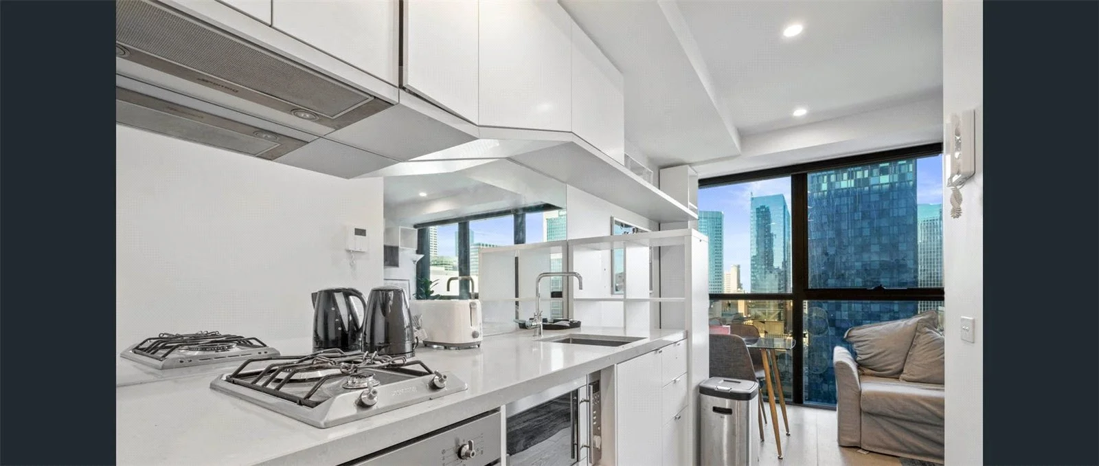 2205/327 La Trobe Street, Melbourne VIC 3000