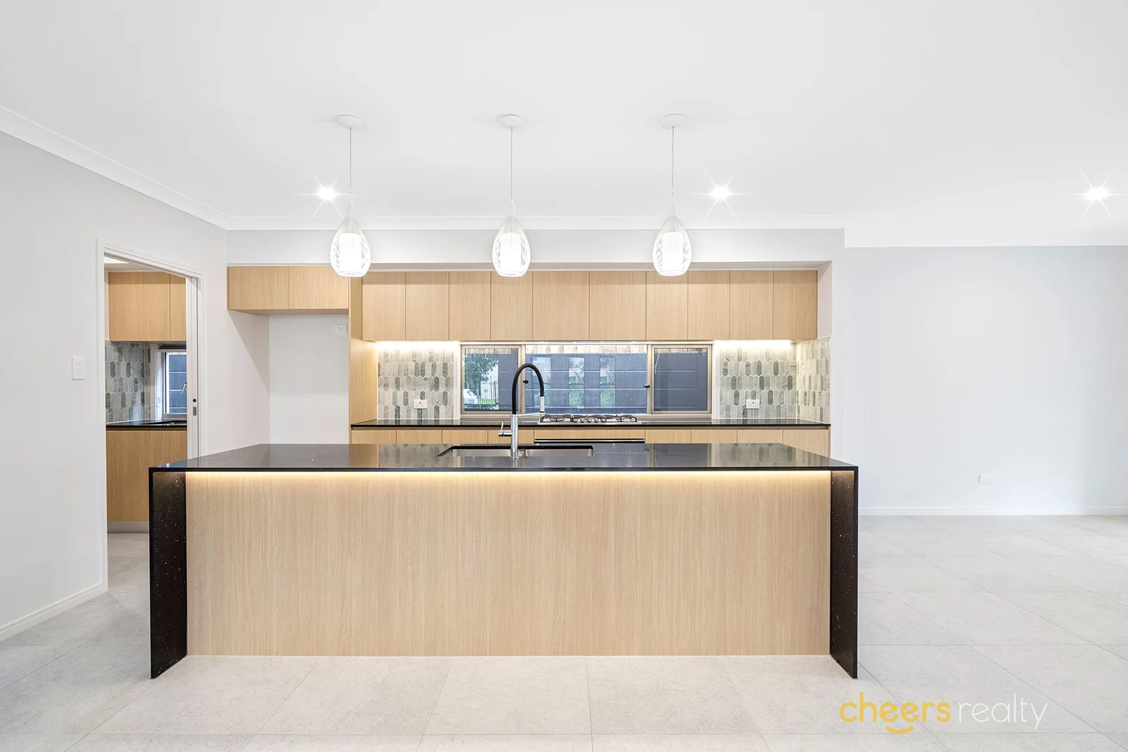 Additional image 3 of 71 Samuel Street, Calamvale QLD 4116