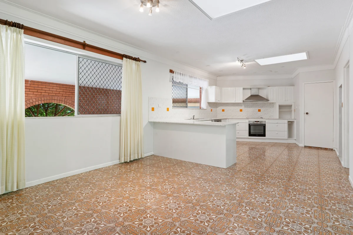 Additional image 4 of 87 Sovereign Drive, Mermaid Waters QLD 4218
