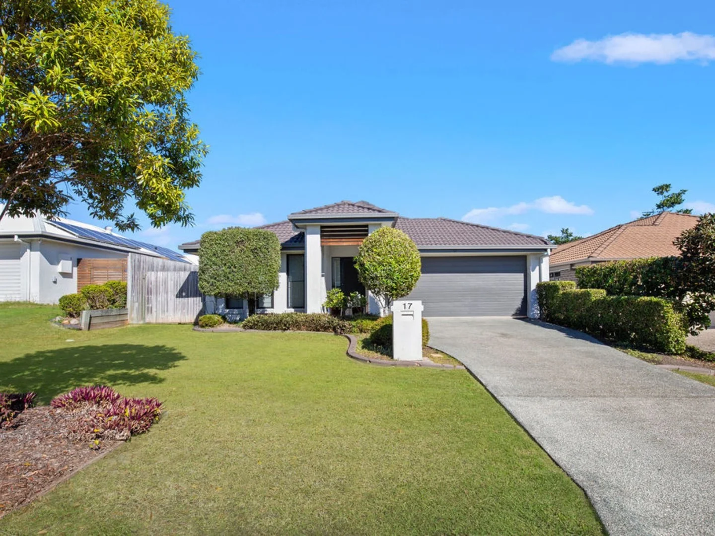 17 Menara Circuit, North Lakes QLD 4509