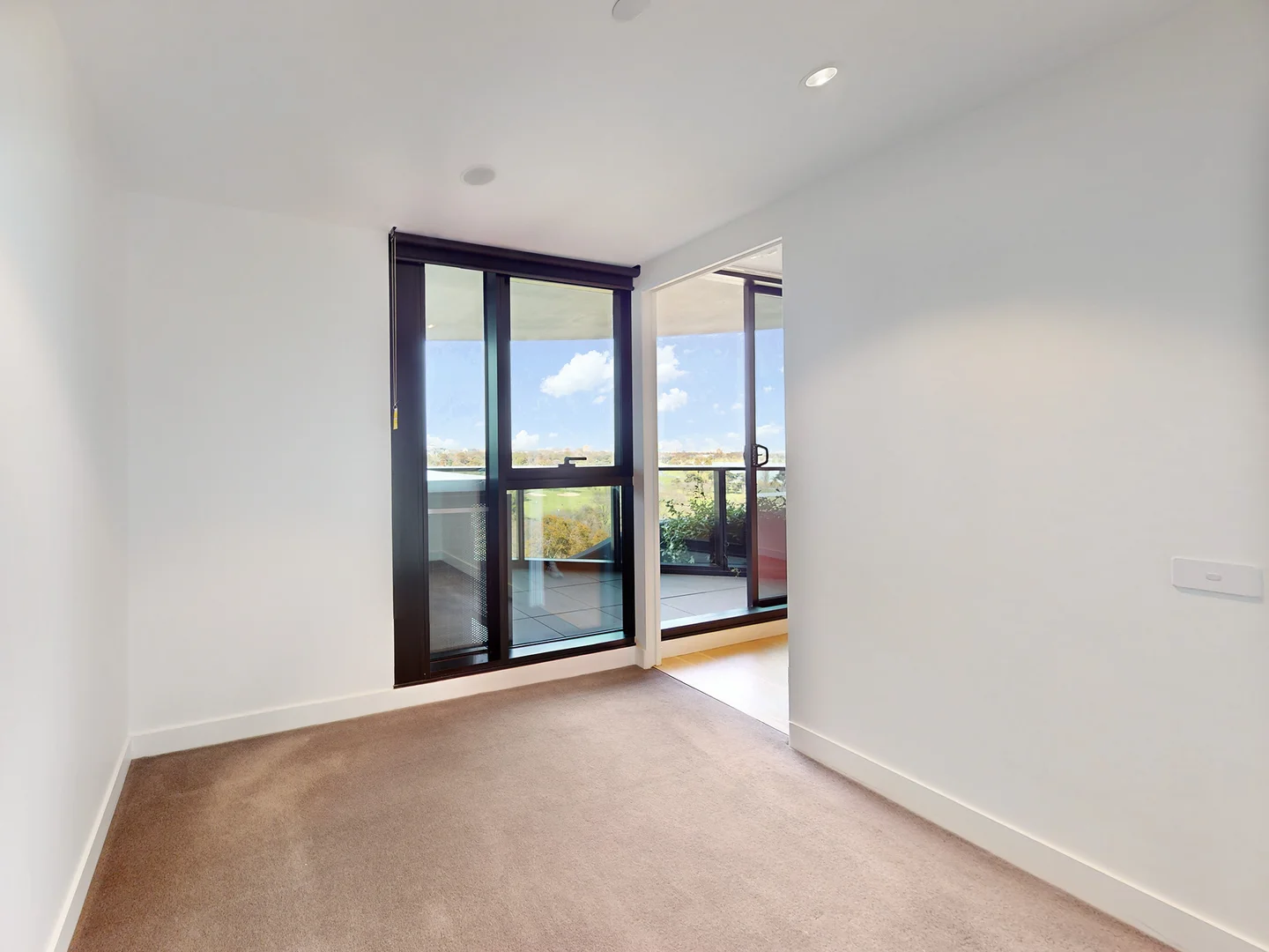 Additional image 12 of 1004/8 Bowen Crescent, Melbourne VIC 3004