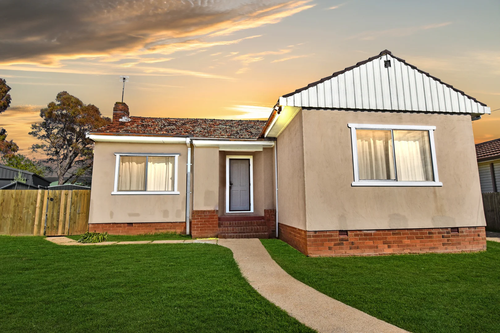 Additional image 2 of 11 Tobruk Crescent, Orange NSW 2800