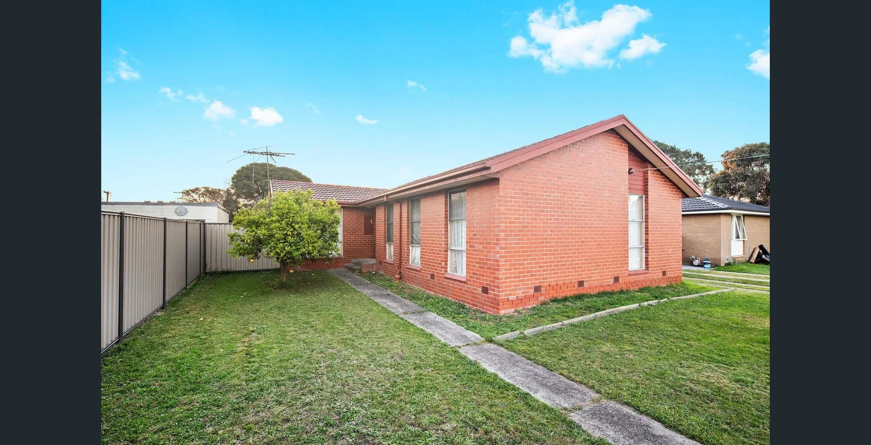 5 Silvan Grove, Hampton Park VIC 3976