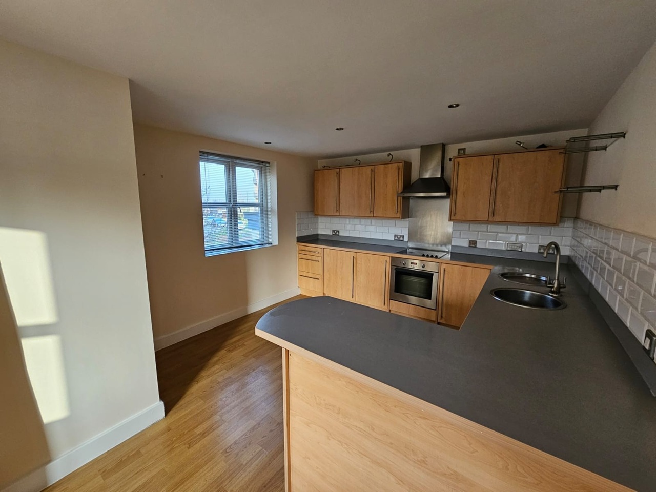 Additional image 2 of 2 Bed Flat, Fleming House, NG3, N1 7GU