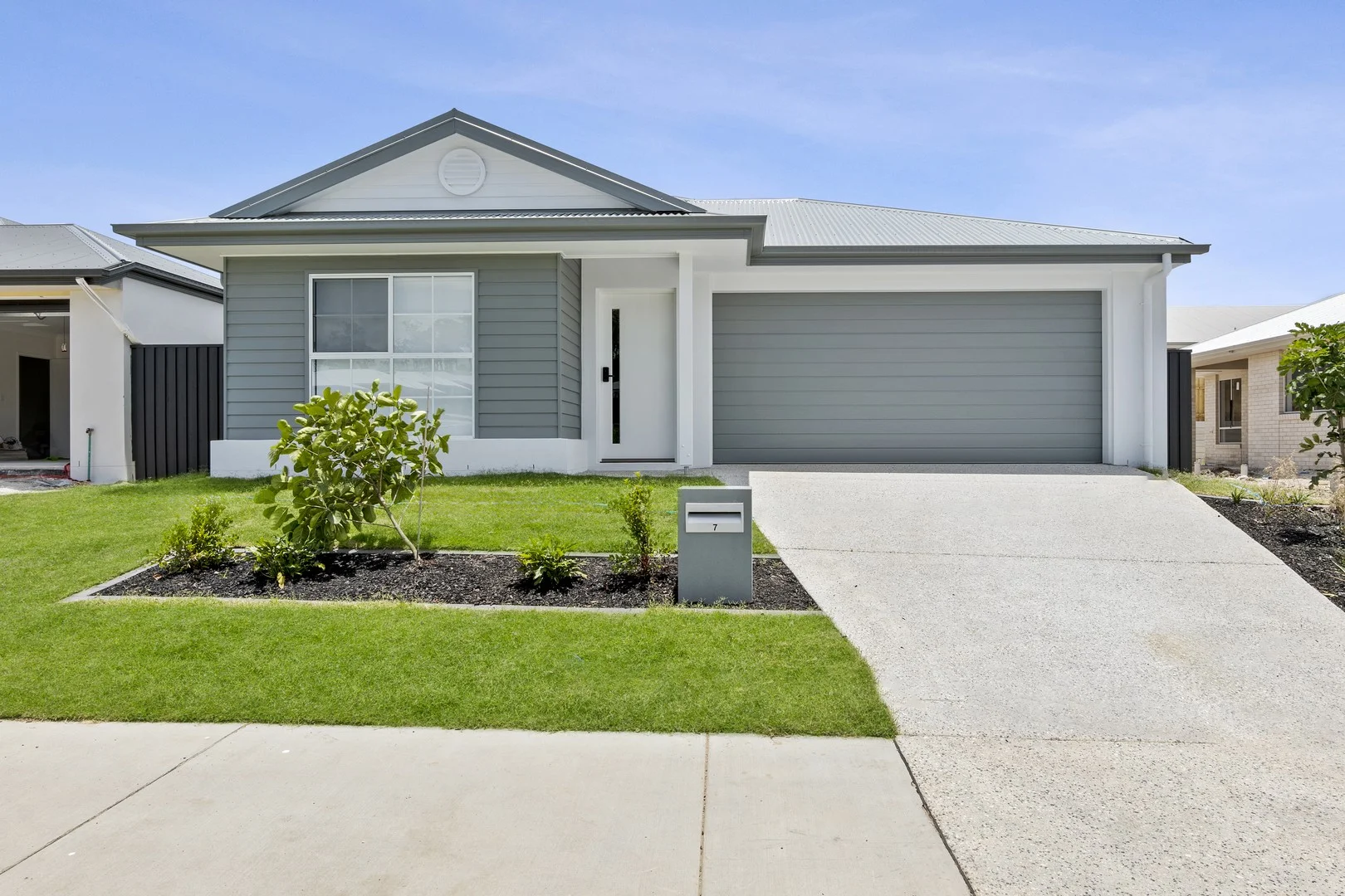 3/7 Bloodstone Cres, Collingwood Park QLD 4301
