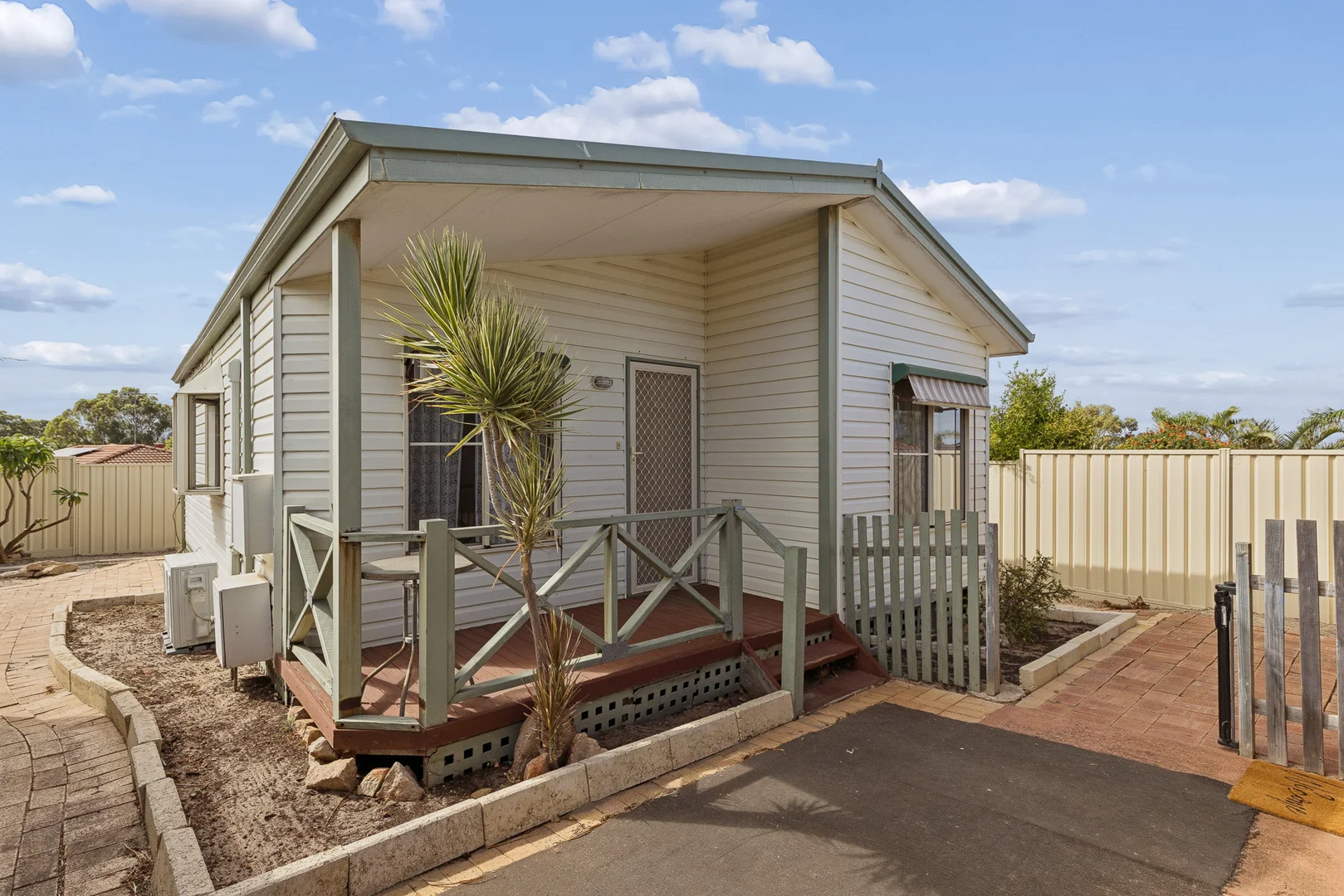 Additional image 2 of 29B Casuarina Drive, Halls Head WA 6210