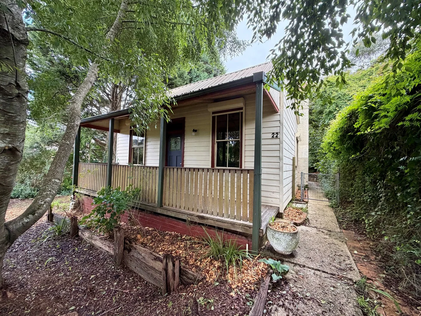 22 Whitton Street, Katoomba NSW 2780
