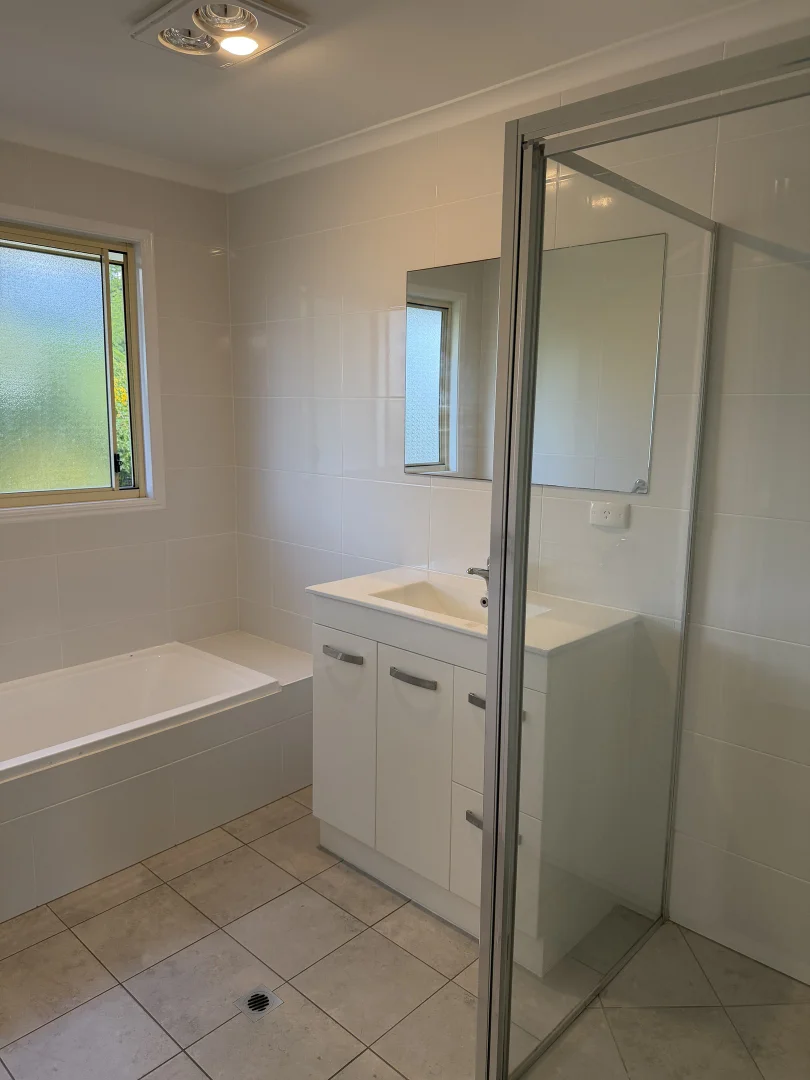 Additional image 14 of 26 Aqualine Drive, Point Vernon QLD 4655