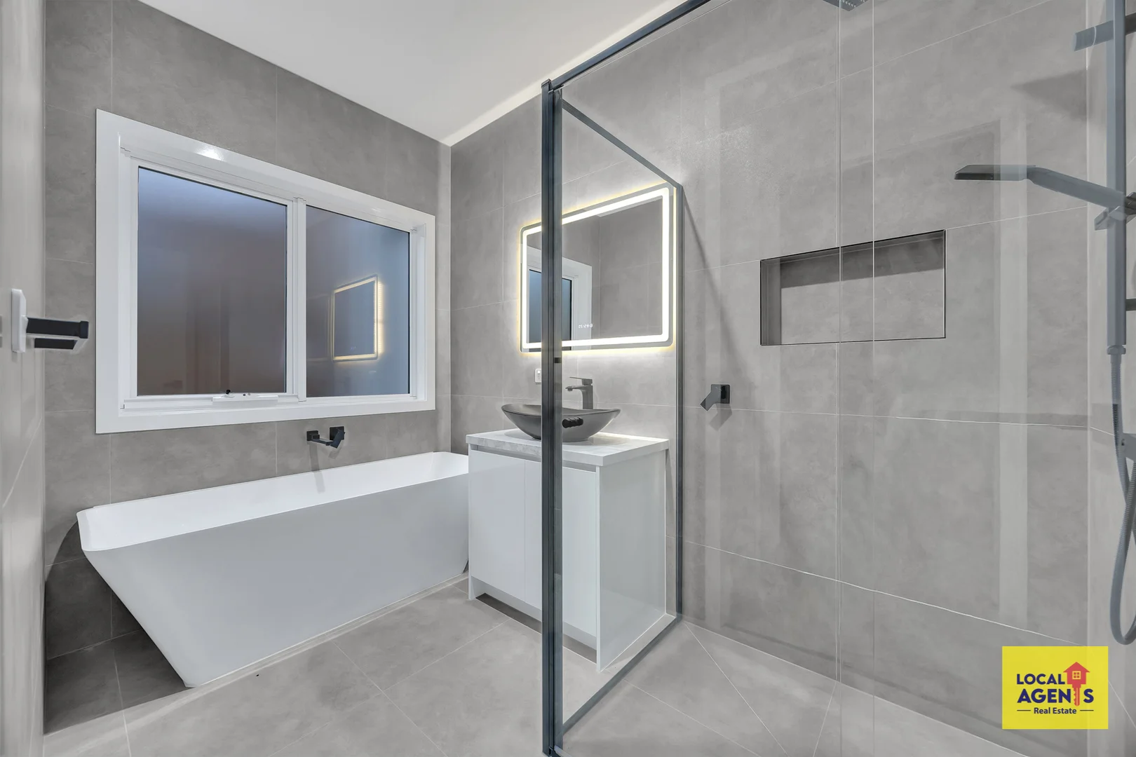 Additional image 13 of 11 Rice Flower Crescent, Strathtulloh VIC 3338