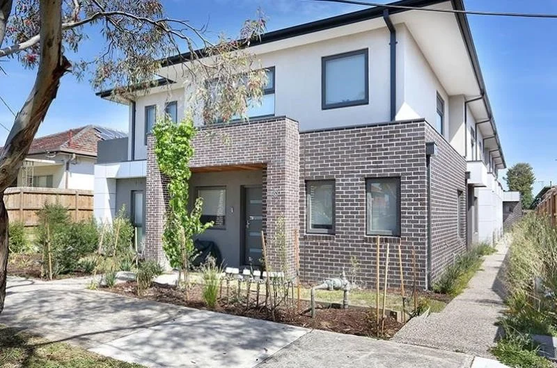 2/69 Heller Street, Brunswick West VIC 3055