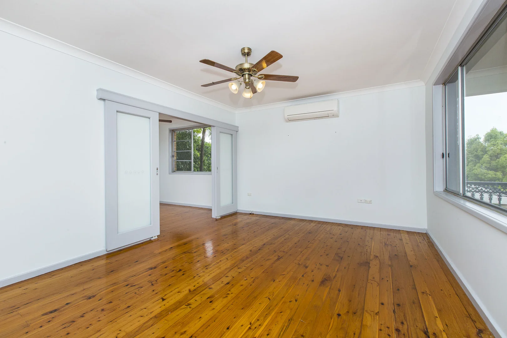Additional image 2 of 43 Granada Avenue, Macquarie Hills NSW 2285