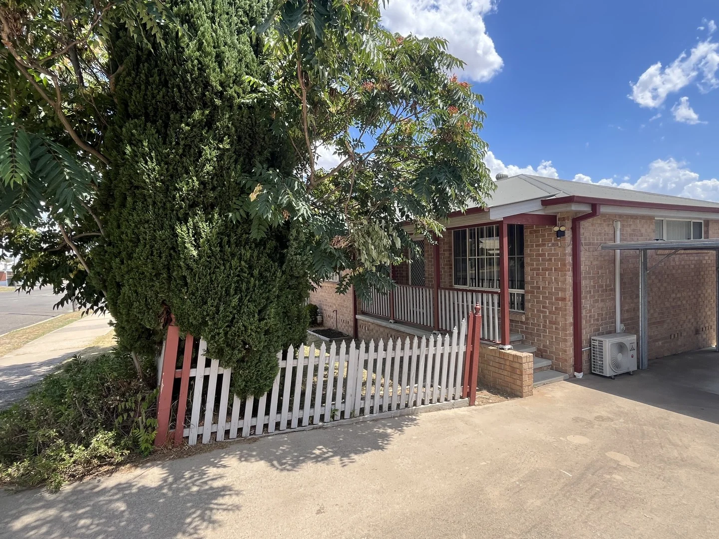 2/74 Darling Street, Cowra NSW 2794